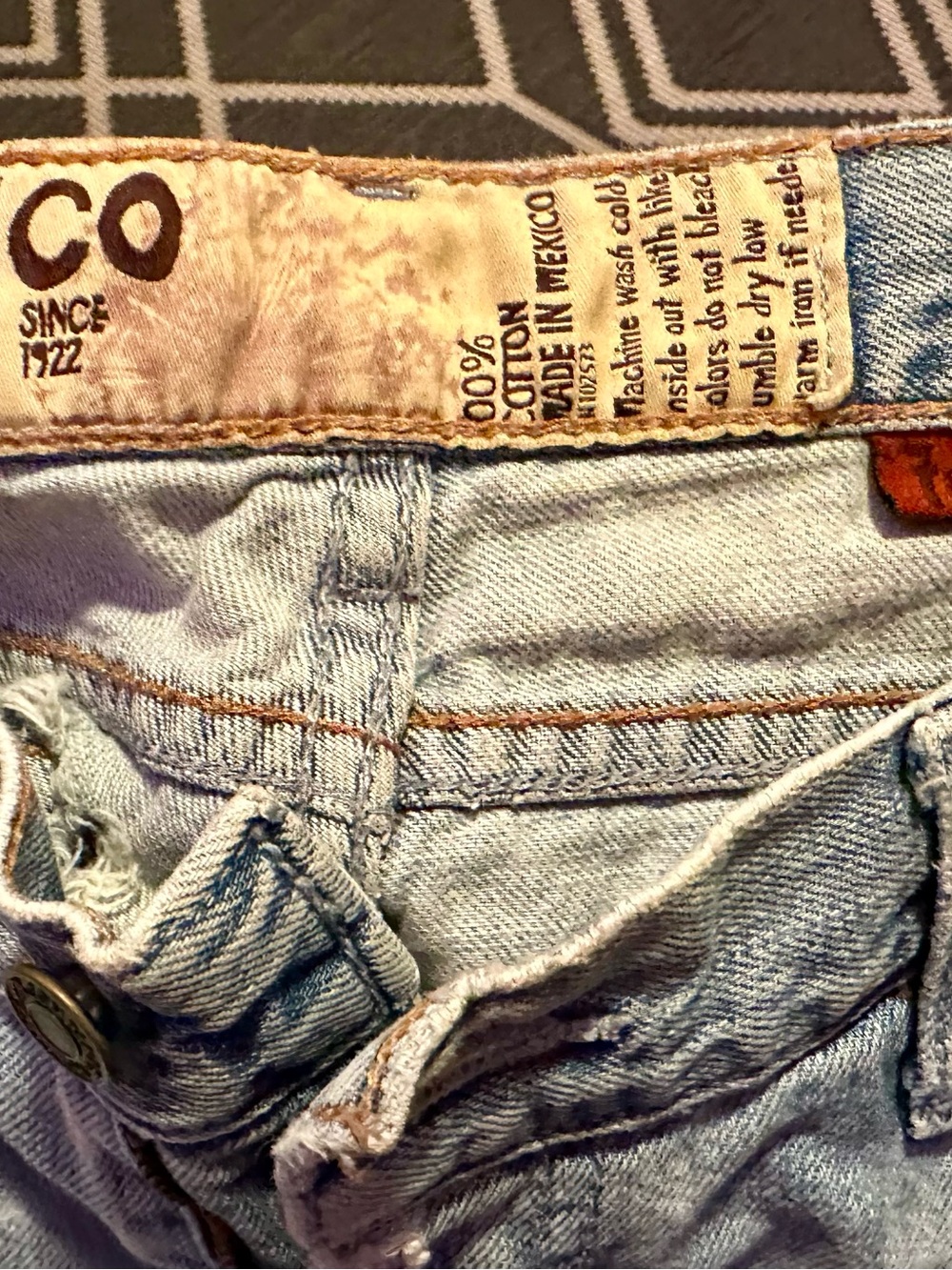 Hollister Light Blue High-Rise Women's Jeans